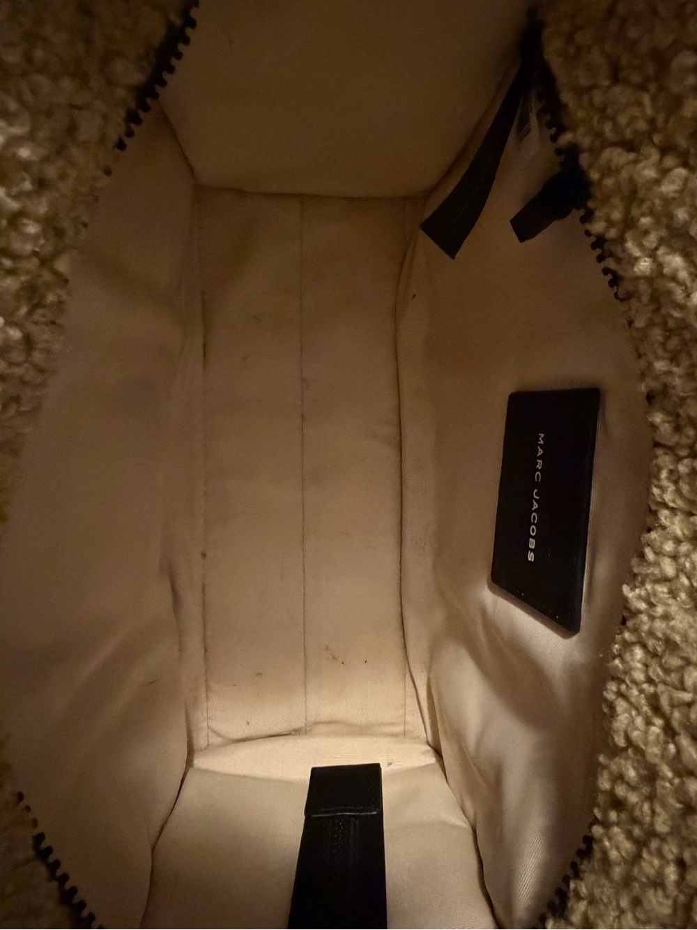 Marc Jacobs Medium Cream Sherpa Tote with Black Logo Patch - Picture 4 of 5